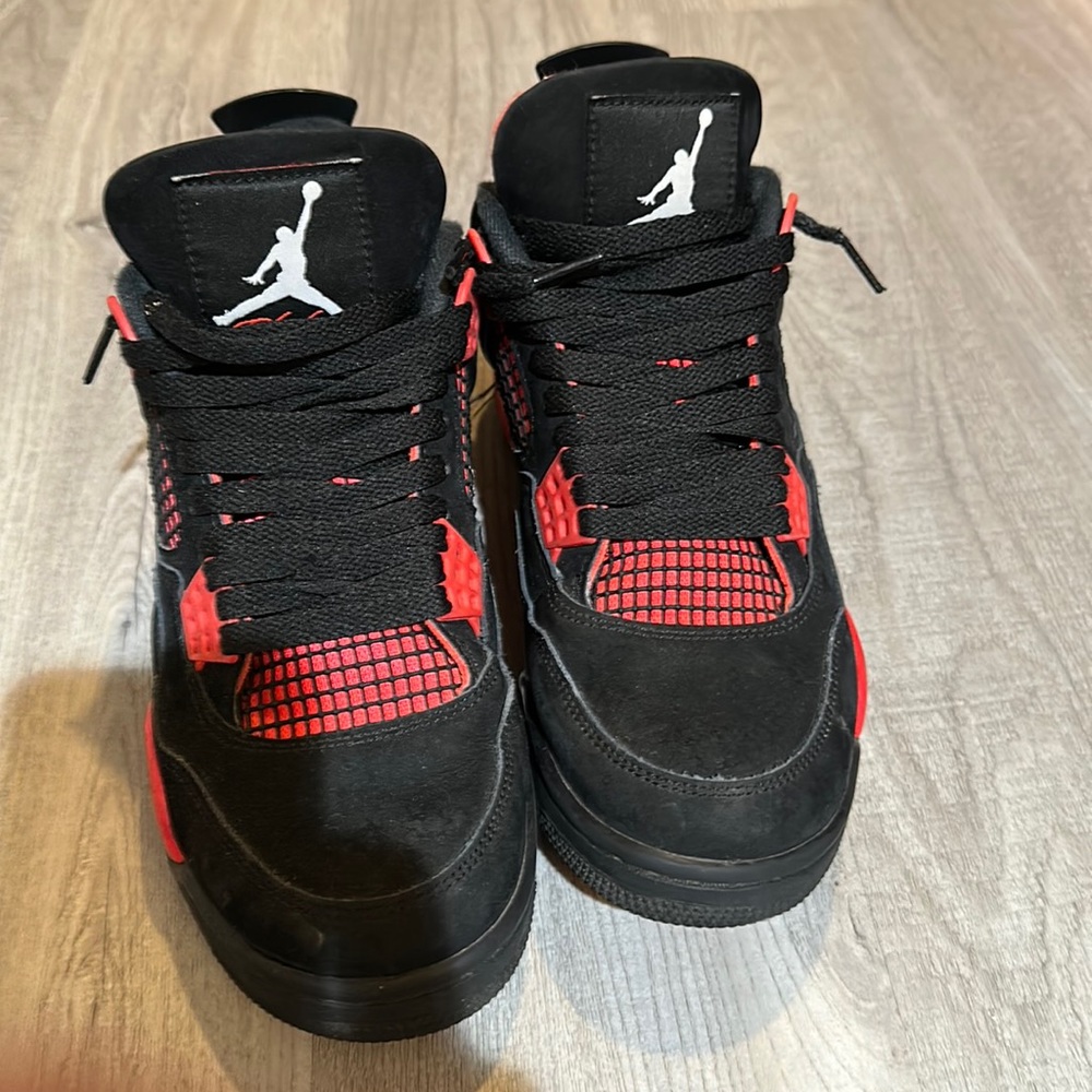 Jordan 4 sneakers size 8.5 damaged
